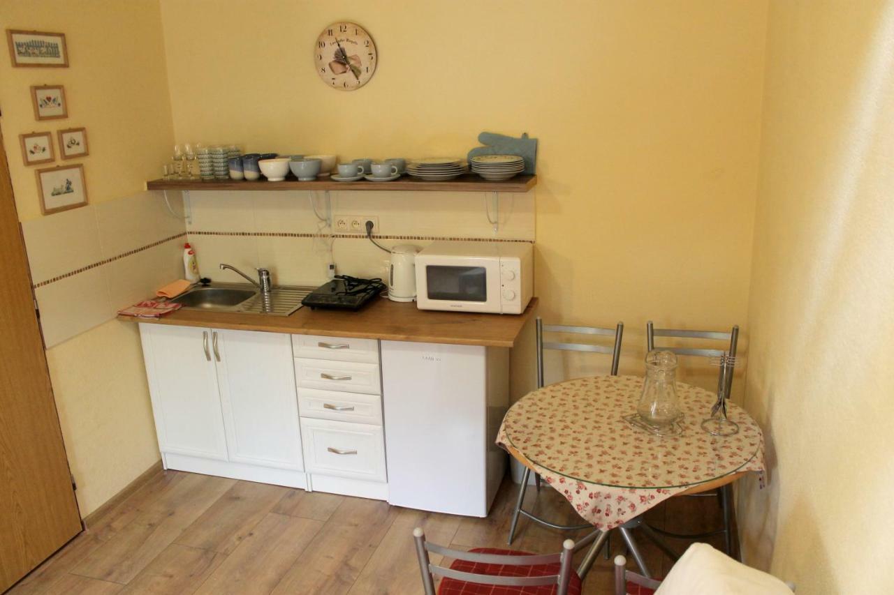 Apartman Turista Pavčina Lehota Eksteriør billede